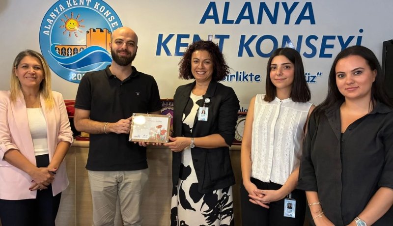 LÖSEV’den Alanya Kent Konseyi’ne anlamlı ziyaret