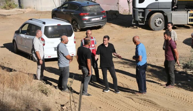 Kaymakam Öztürk Yangın bölgelerinden ayrılmıyor