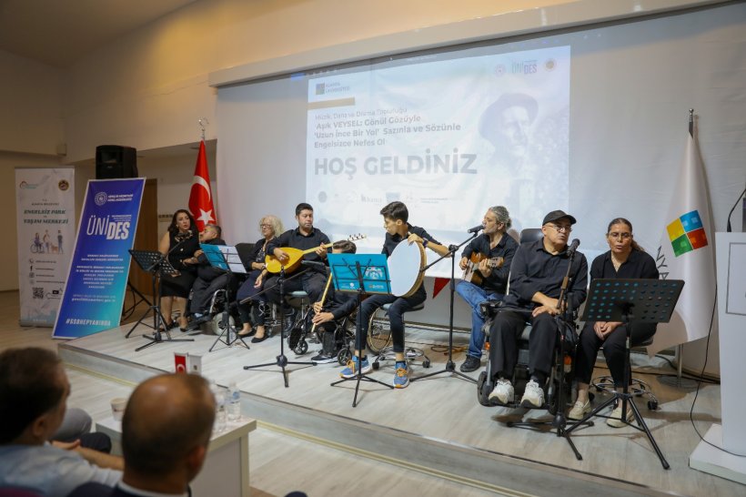 Engelsiz Yürekler, Aşık Veysel'in Türkülerine can verdi