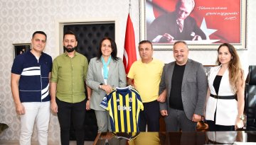 Fenerbahçelilerden Başhekim Yılmaz’a Ziyaret
