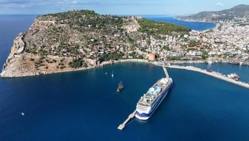 Marella Discovery bir kez daha Alanya'da