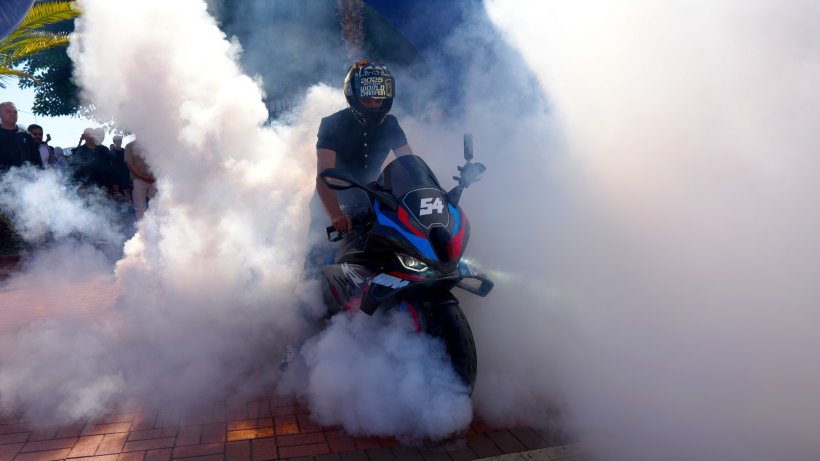 Toprak Razgatlıoğlu Alanya'da coşkuyla karşılan