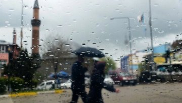 Antalya’ya Kuvvetli Sağanak Uyarısı: Sel ve Su Baskını Tehlikesi Başladı