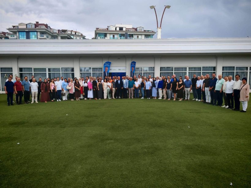 Eray Erdem, mali müşavir ve muhasebecilerle kahvaltıda buluştu