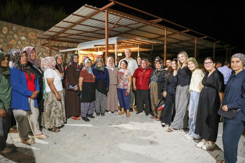 ÖZÇELİK SÖZÜNÜ TUTTU: İLK MAHALLE BULUŞMASI GÖZÜKÜÇÜKLÜ'DE GERÇEKLEŞTİ