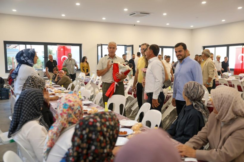 ÖZÇELİK SÖZÜNÜ TUTTU: İLK MAHALLE BULUŞMASI GÖZÜKÜÇÜKLÜ'DE GERÇEKLEŞTİ