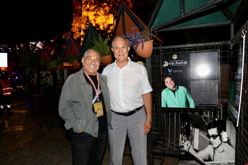 CAZIN BÜYÜSÜ ALANYA’YI SARDI - FESTİVAL RENKLİ GÖRÜTÜNLERLE BAŞLADI