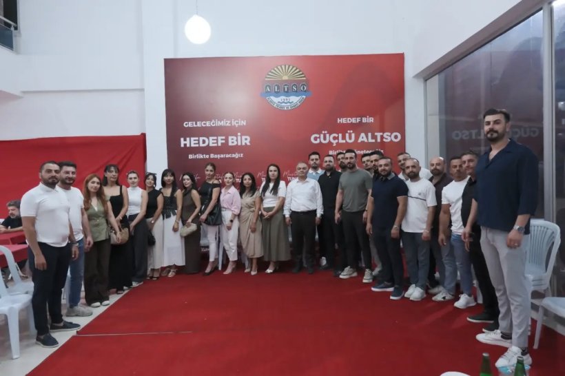 Tuna’nın Seçim Ofisinde Yoğun Mesai: Başarının Ayak Seslerini Birlikte Duyuyoruz